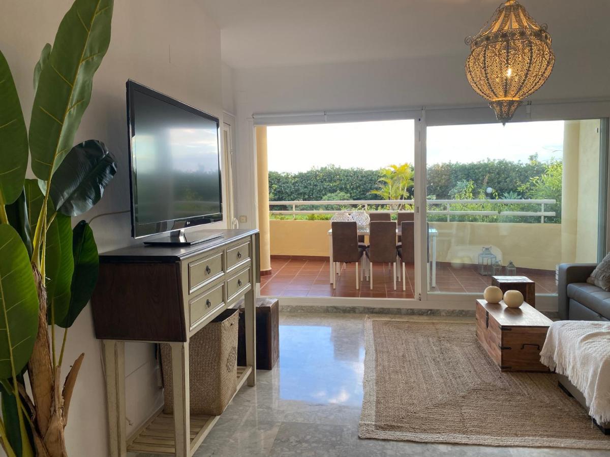 Apartamentos Costa Quebrada เบนัลมาเดนา ภายนอก รูปภาพ