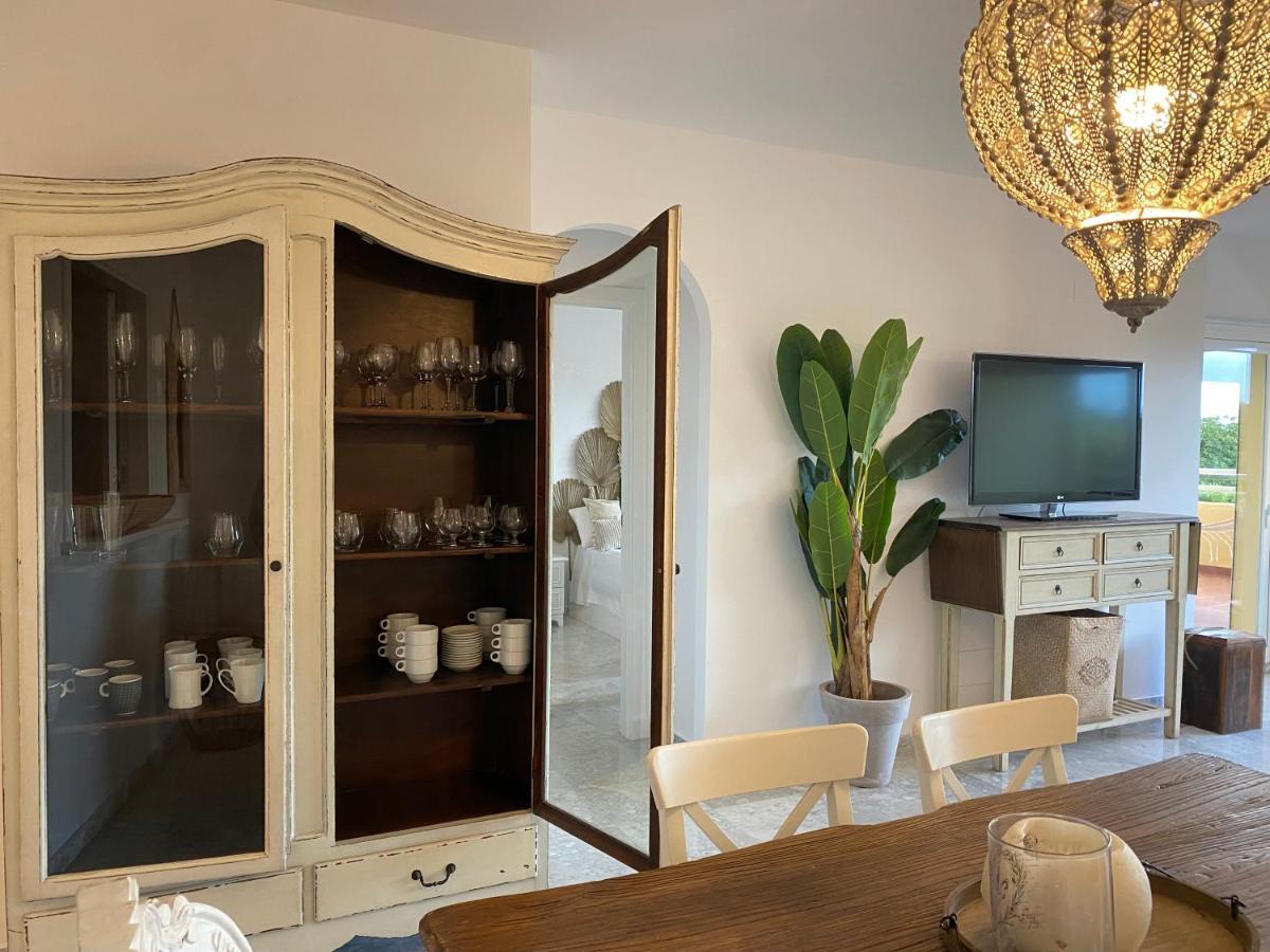 Apartamentos Costa Quebrada เบนัลมาเดนา ภายนอก รูปภาพ