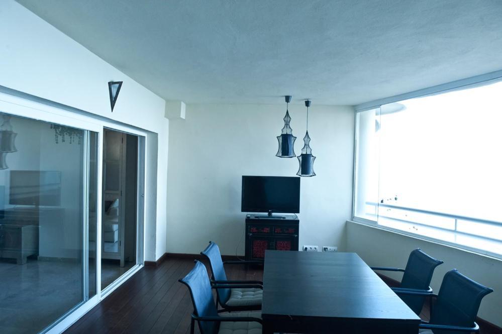 Apartamentos Costa Quebrada เบนัลมาเดนา ภายนอก รูปภาพ